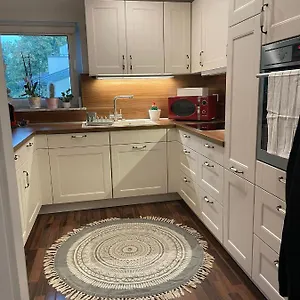  Apartment 7-24 Self-check-in - 120qm - 5 - 2 Bathrooms - Kitchen - Free Parking - Yihapartment