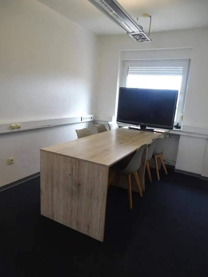 2 Monteurwohnung Messewohnung Bis Zu 8 Personen Langenhagen Berliner Allee 26 Eg Hanôver Apartamento